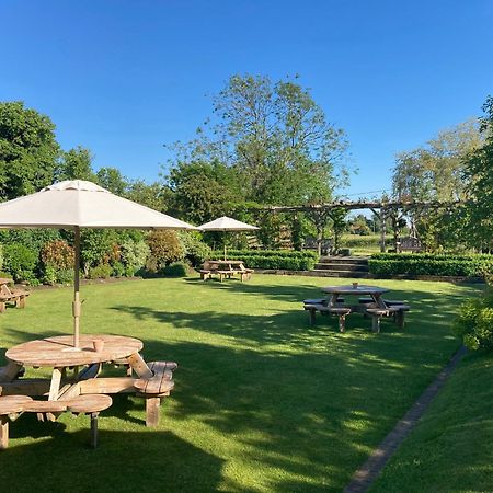 The Brisley Bell Hotel Ngoại thất bức ảnh